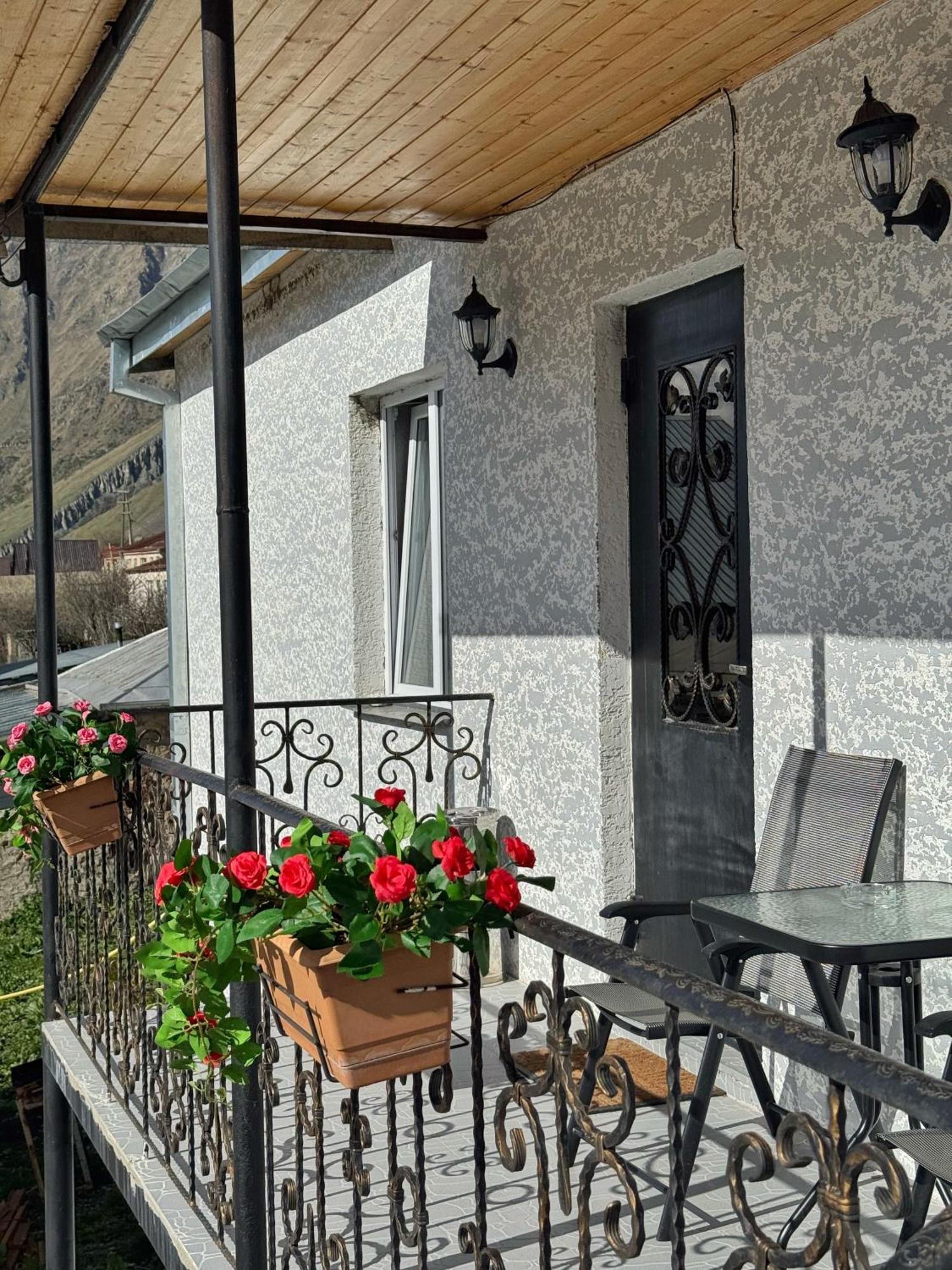 Hotel Elia Kazbegi Εξωτερικό φωτογραφία